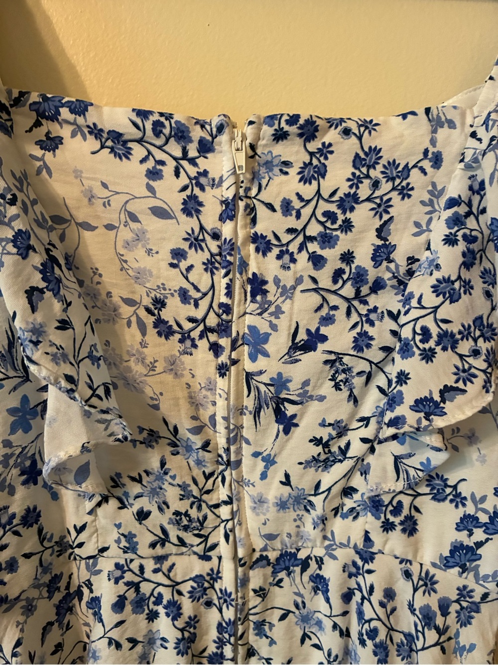 Mi Ami Ditsy Floral Mini Dress Ruffle Flutter Coquette Cottage Peasant Fairy S - Picture 10 of 13